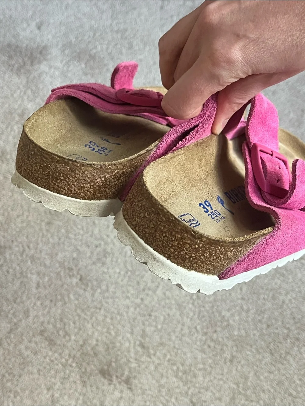 Birkenstock Arizona Suede soft footbed Two‑Strap Sandal in Fuchsia Tulip Pink39